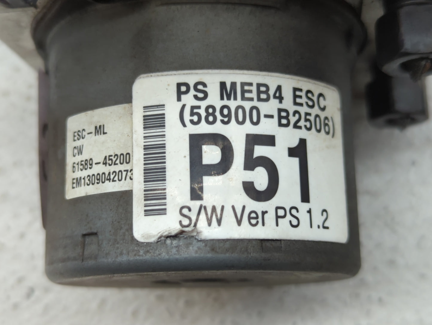 2014-2015 Kia Soul ABS Pump Control Module Replacement P/N:58900-B2506 58929-B2506, 58920-B2506 Fits Fits 2014 2015 OEM Used