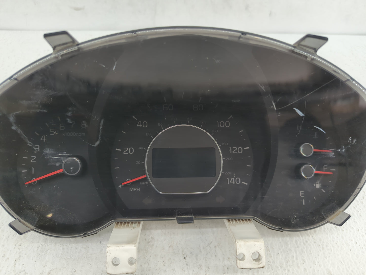2014-2015 Kia Soul Instrument Cluster Speedometer Gauges P/N:94006-B2510 94006-B2520 Fits Fits 2014 2015 OEM Used Auto Parts