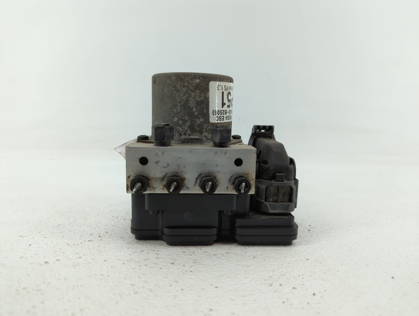 2014-2015 Kia Soul ABS Pump Control Module Replacement P/N:58900-B2506 58929-B2506, 58920-B2506 Fits Fits 2014 2015 OEM Used