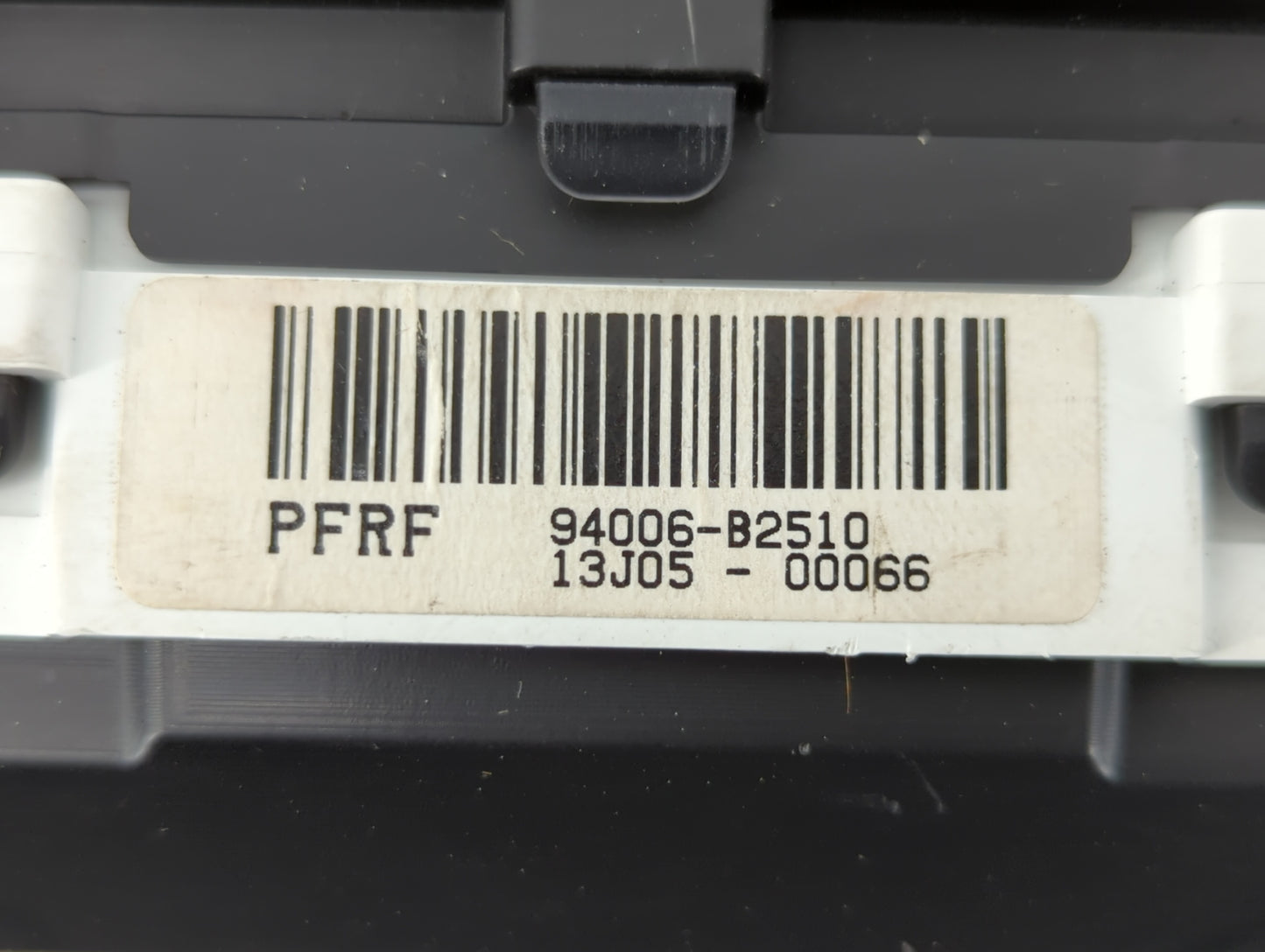 2014-2015 Kia Soul Instrument Cluster Speedometer Gauges P/N:94006-B2510 94006-B2520 Fits Fits 2014 2015 OEM Used Auto Parts