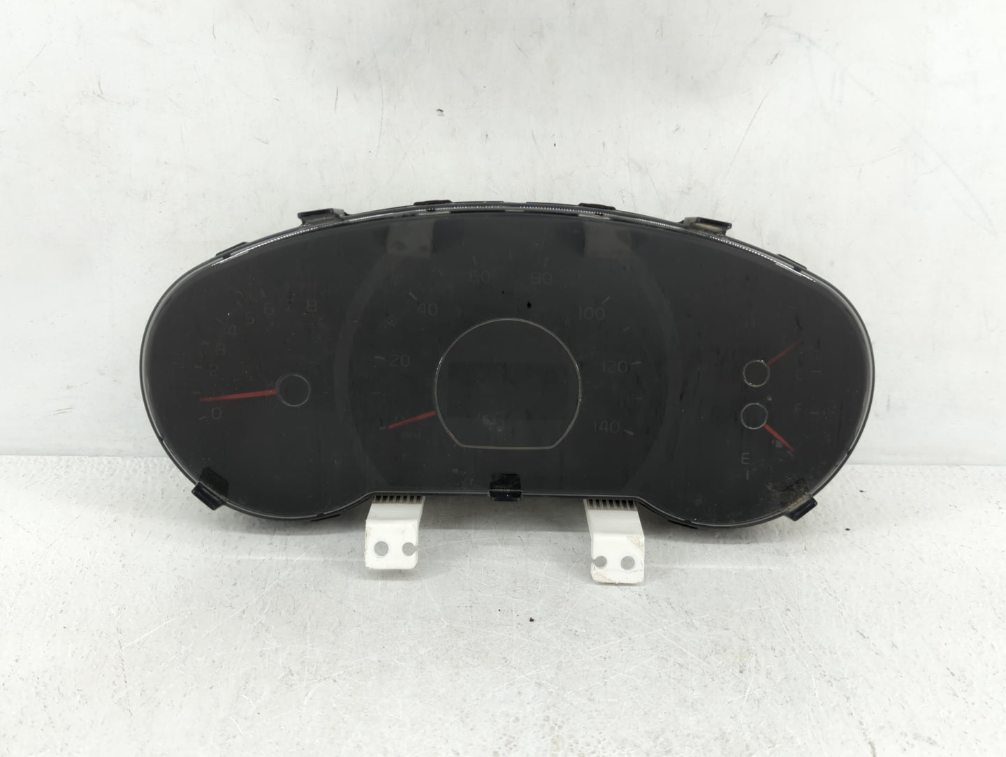 2014-2015 Kia Soul Instrument Cluster Speedometer Gauges P/N:94006-B2540 Fits Fits 2014 2015 OEM Used Auto Parts - Oemusedau
