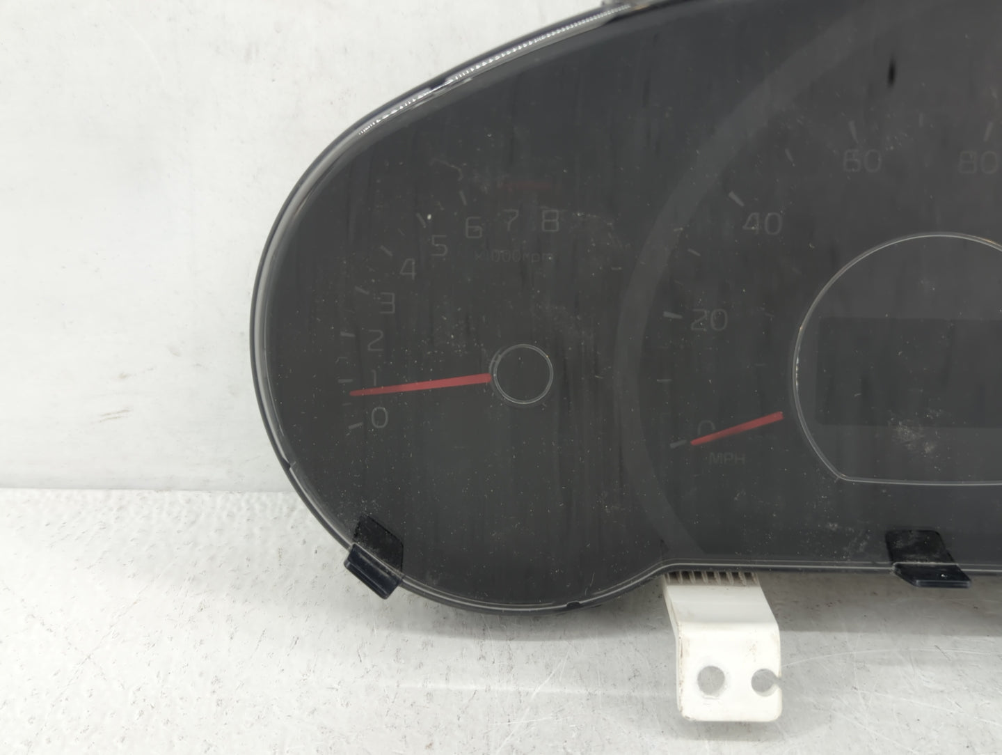 2014-2015 Kia Soul Instrument Cluster Speedometer Gauges P/N:94006-B2540 Fits Fits 2014 2015 OEM Used Auto Parts - Oemusedau