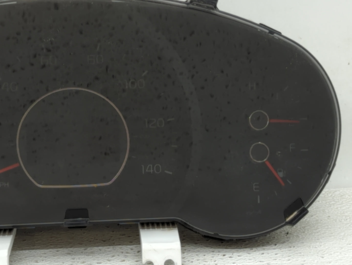 2014-2015 Kia Soul Instrument Cluster Speedometer Gauges P/N:94006-B2540 Fits Fits 2014 2015 OEM Used Auto Parts - Oemusedau