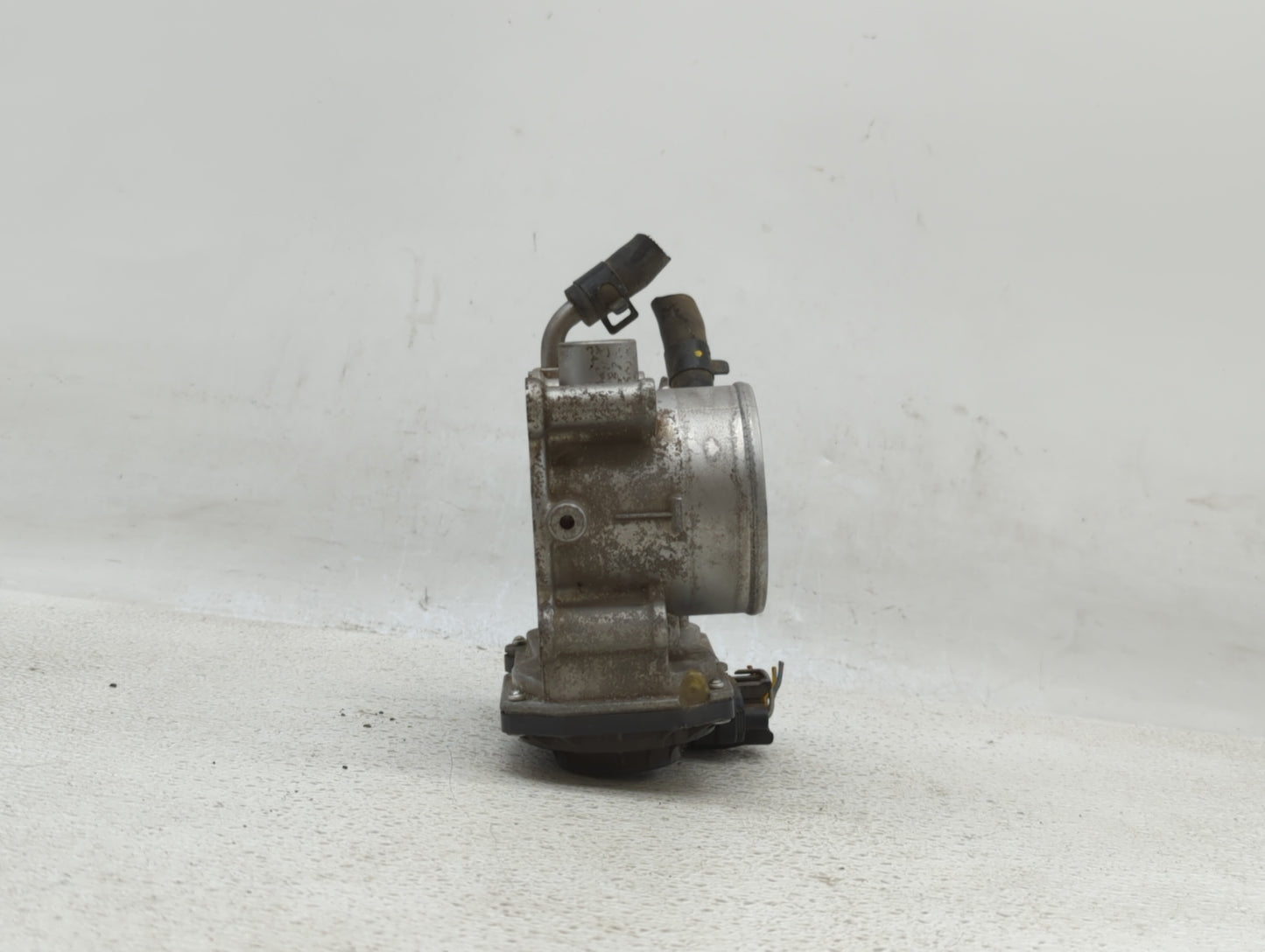 2014-2019 Kia Soul Throttle Body P/N:35100-2E000 1302150124, 35100-2E710 Fits Fits 2011 2012 2013 2014 2015 2016 2017 2018 2