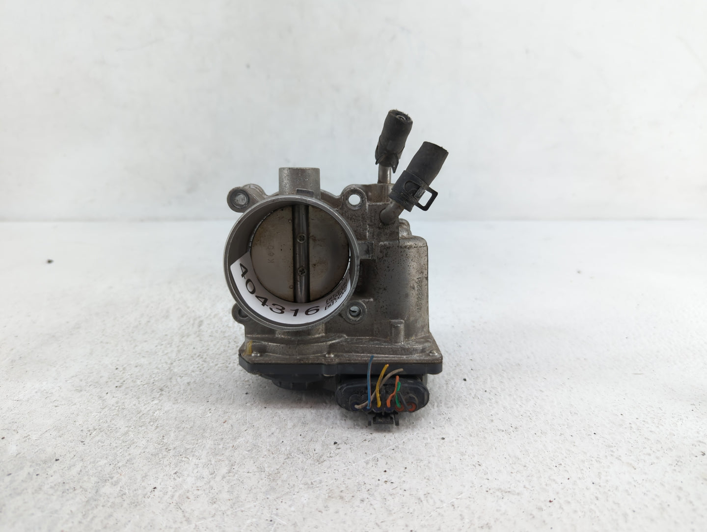 2014-2019 Kia Soul Throttle Body P/N:35100-2E000 1302150124, 35100-2E710 Fits Fits 2011 2012 2013 2014 2015 2016 2017 2018 2