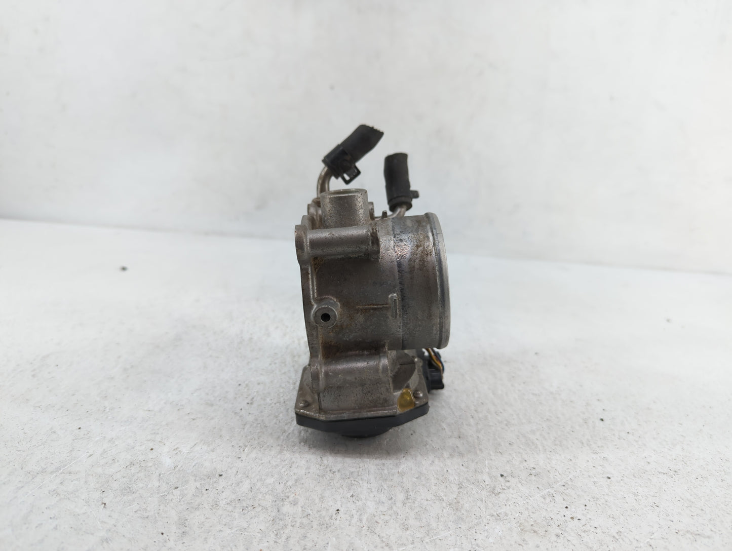 2014-2019 Kia Soul Throttle Body P/N:35100-2E000 1302150124, 35100-2E710 Fits Fits 2011 2012 2013 2014 2015 2016 2017 2018 2