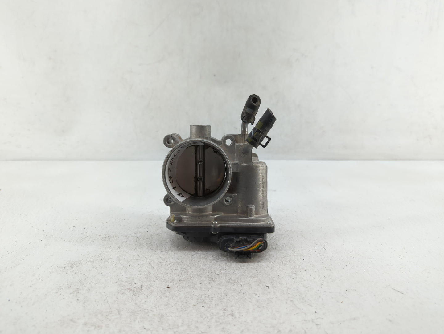 2014-2019 Kia Soul Throttle Body P/N:35100-2E000 1302150124 Fits Fits 2011 2012 2013 2014 2015 2016 2017 2018 2019 2020 2021