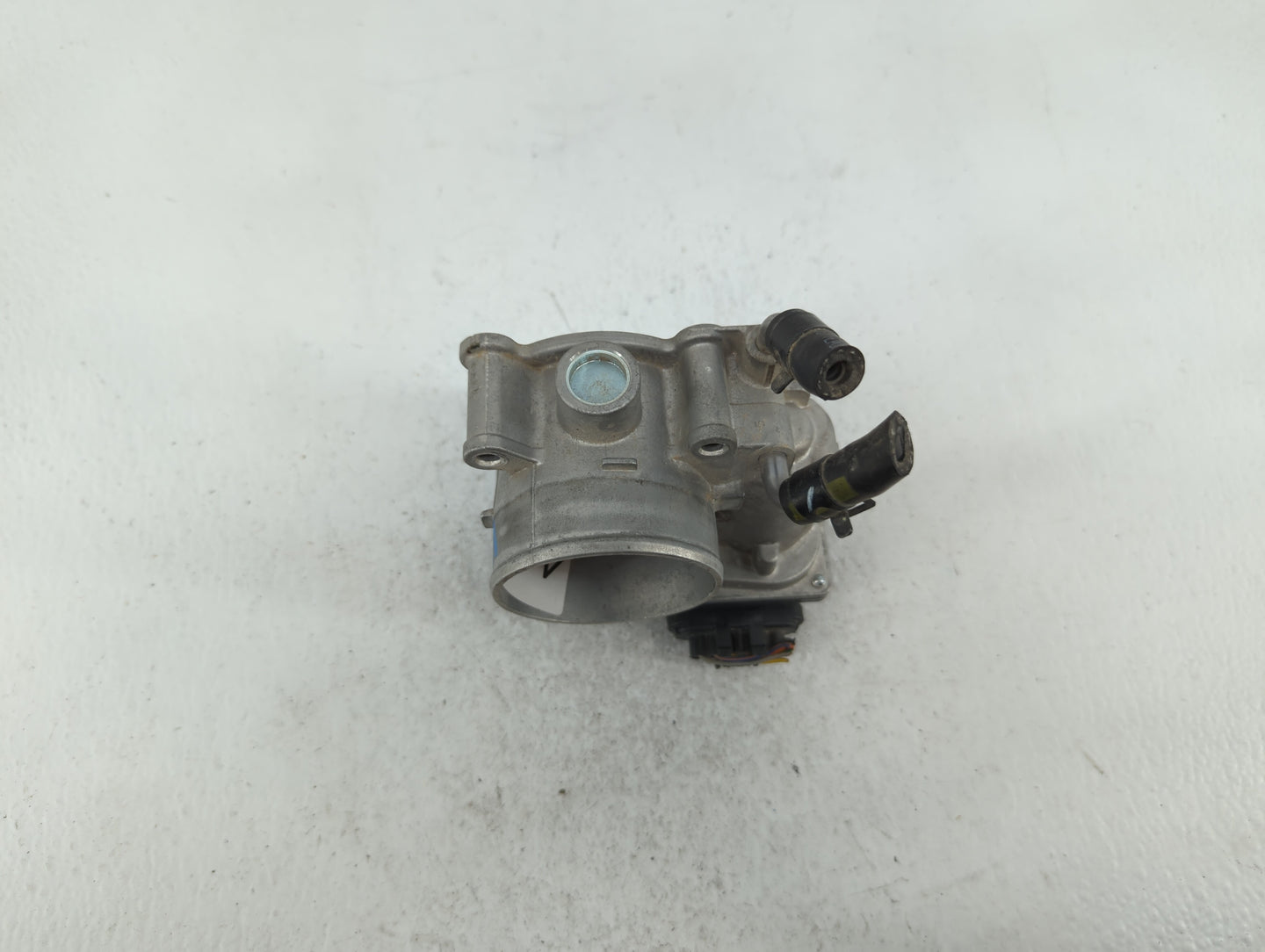 2014-2019 Kia Soul Throttle Body P/N:35100-2E000 1302150124 Fits Fits 2011 2012 2013 2014 2015 2016 2017 2018 2019 2020 2021
