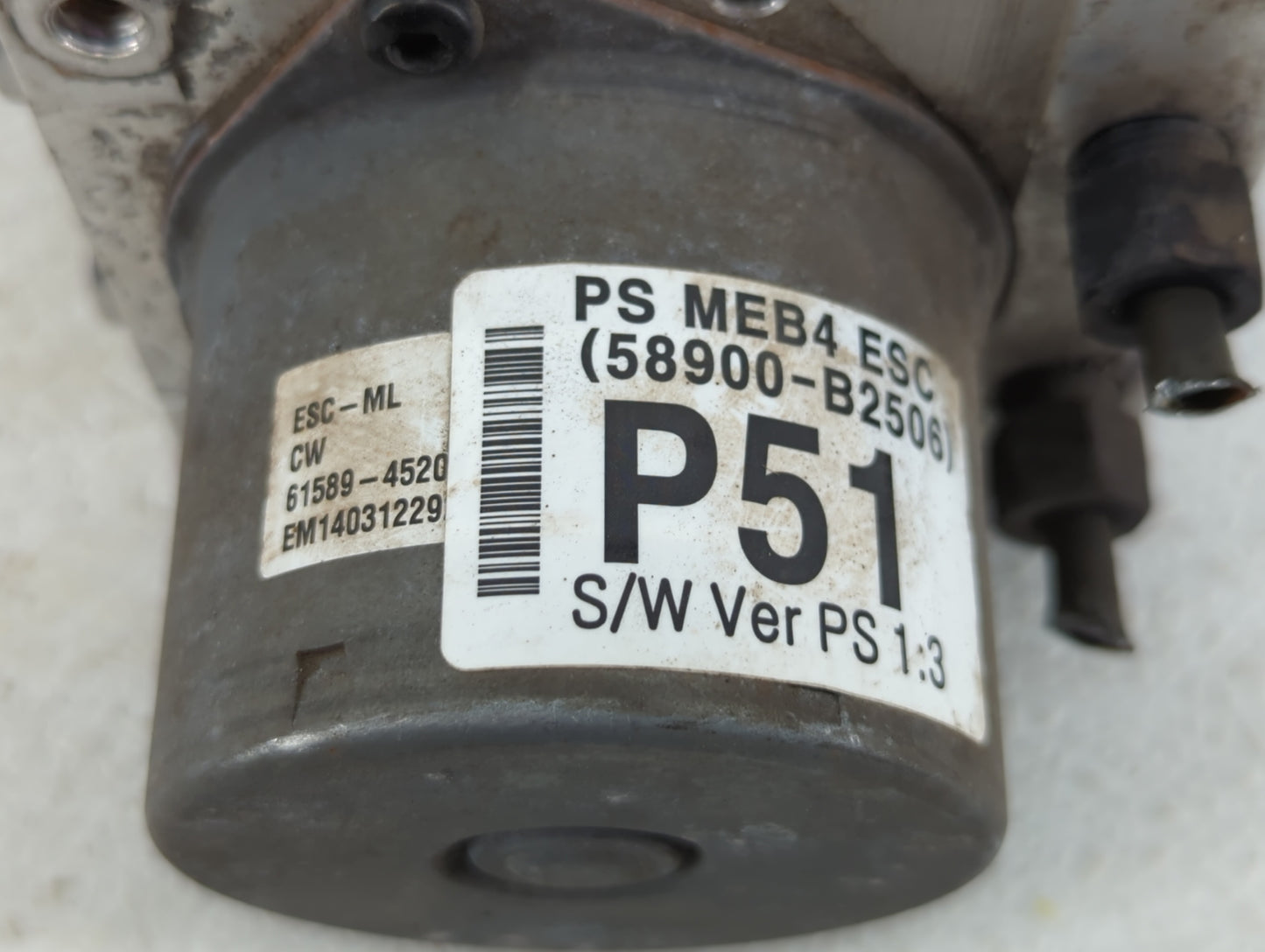2014-2015 Kia Soul ABS Pump Control Module Replacement P/N:58900-B2506 58929-B2506, 58920-B2506 Fits Fits 2014 2015 OEM Used