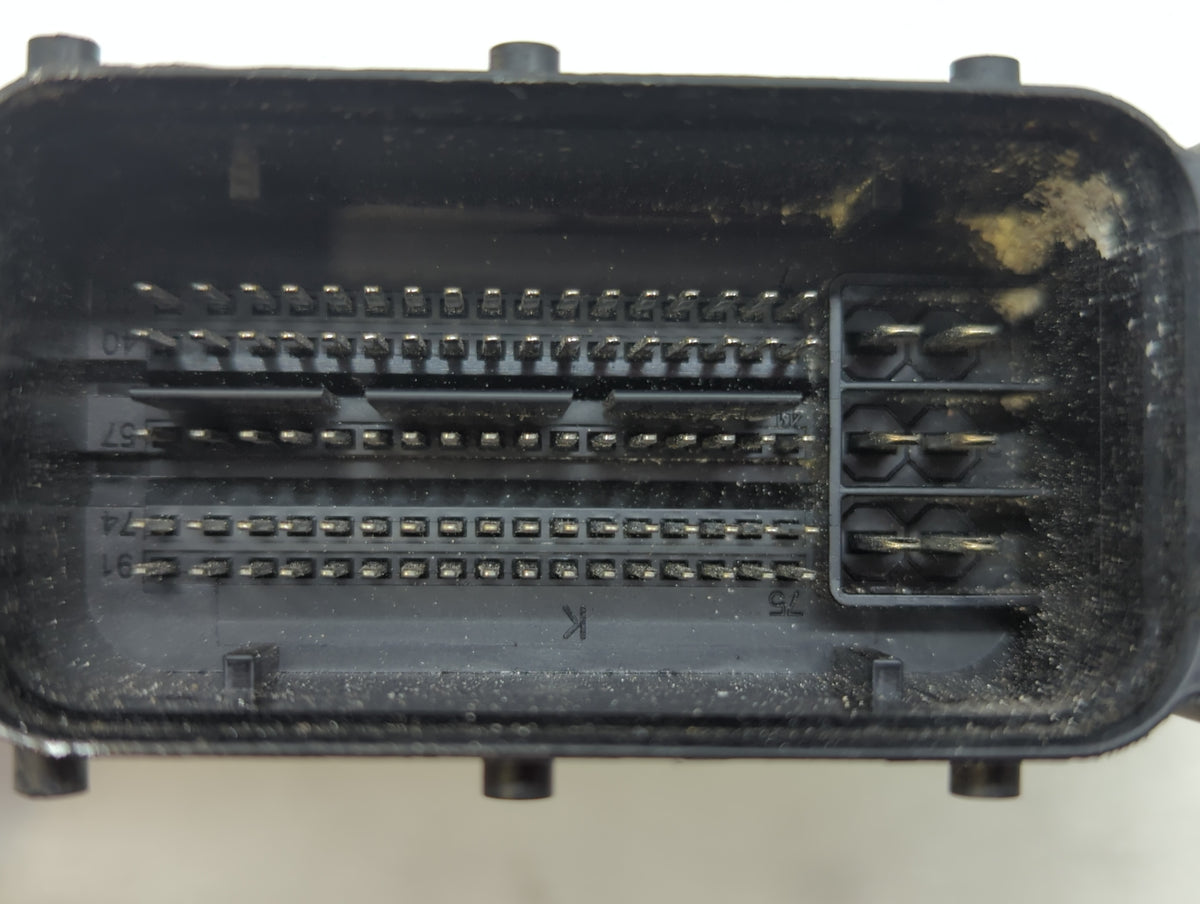 2014 Kia Soul PCM Engine Control Computer ECU ECM PCU OEM P/N:39133-2EHA0 39131-2EHA0 OEM Used Auto Parts - Oemusedautoparts