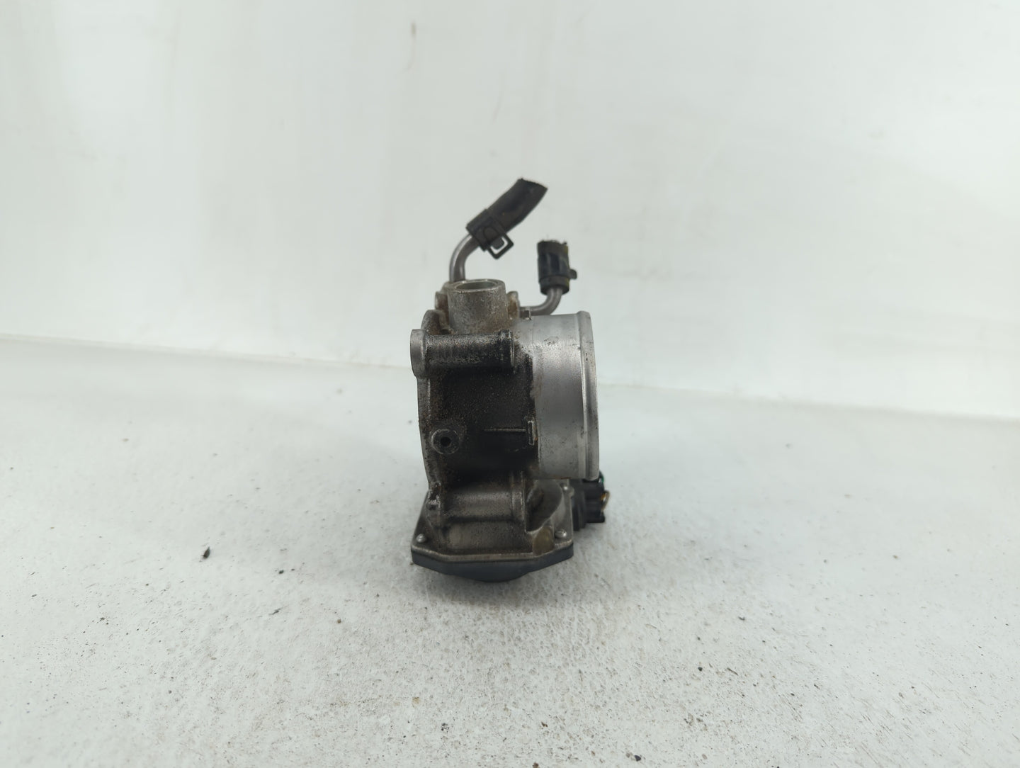 2014-2019 Kia Soul Throttle Body P/N:35100-2E000 35100-2E710 Fits Fits 2011 2012 2013 2014 2015 2016 2017 2018 2019 2020 202