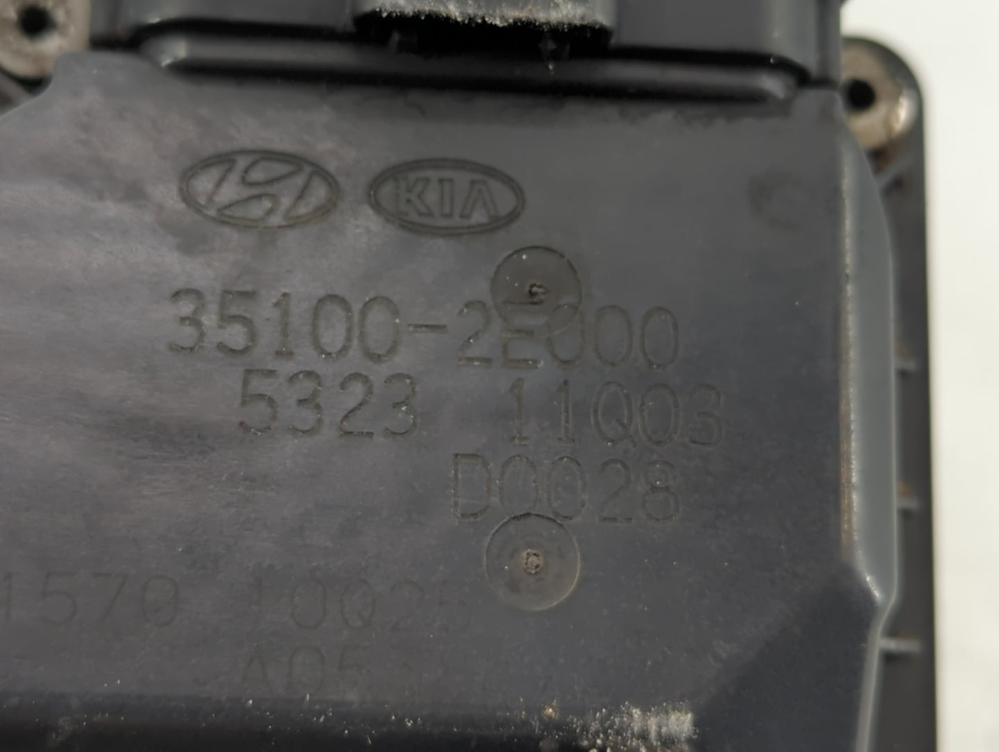 2014-2019 Kia Soul Throttle Body P/N:35100-2E000 35100-2E710 Fits Fits 2011 2012 2013 2014 2015 2016 2017 2018 2019 2020 202