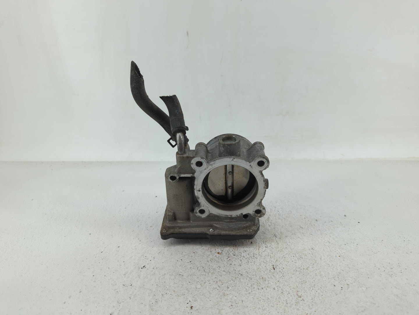 2014-2019 Kia Soul Throttle Body P/N:35100-2E000 1302150124 Fits Fits 2011 2012 2013 2014 2015 2016 2017 2018 2019 2020 2021