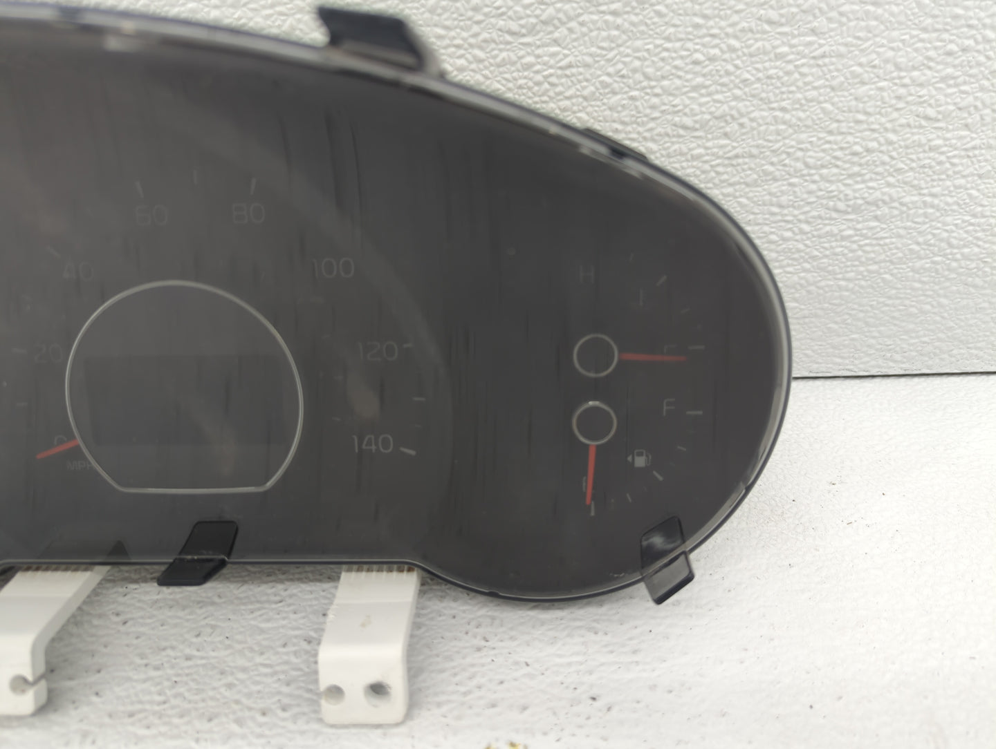 2014-2015 Kia Soul Instrument Cluster Speedometer Gauges P/N:94006-B2510 94006-B2520 Fits Fits 2014 2015 OEM Used Auto Parts