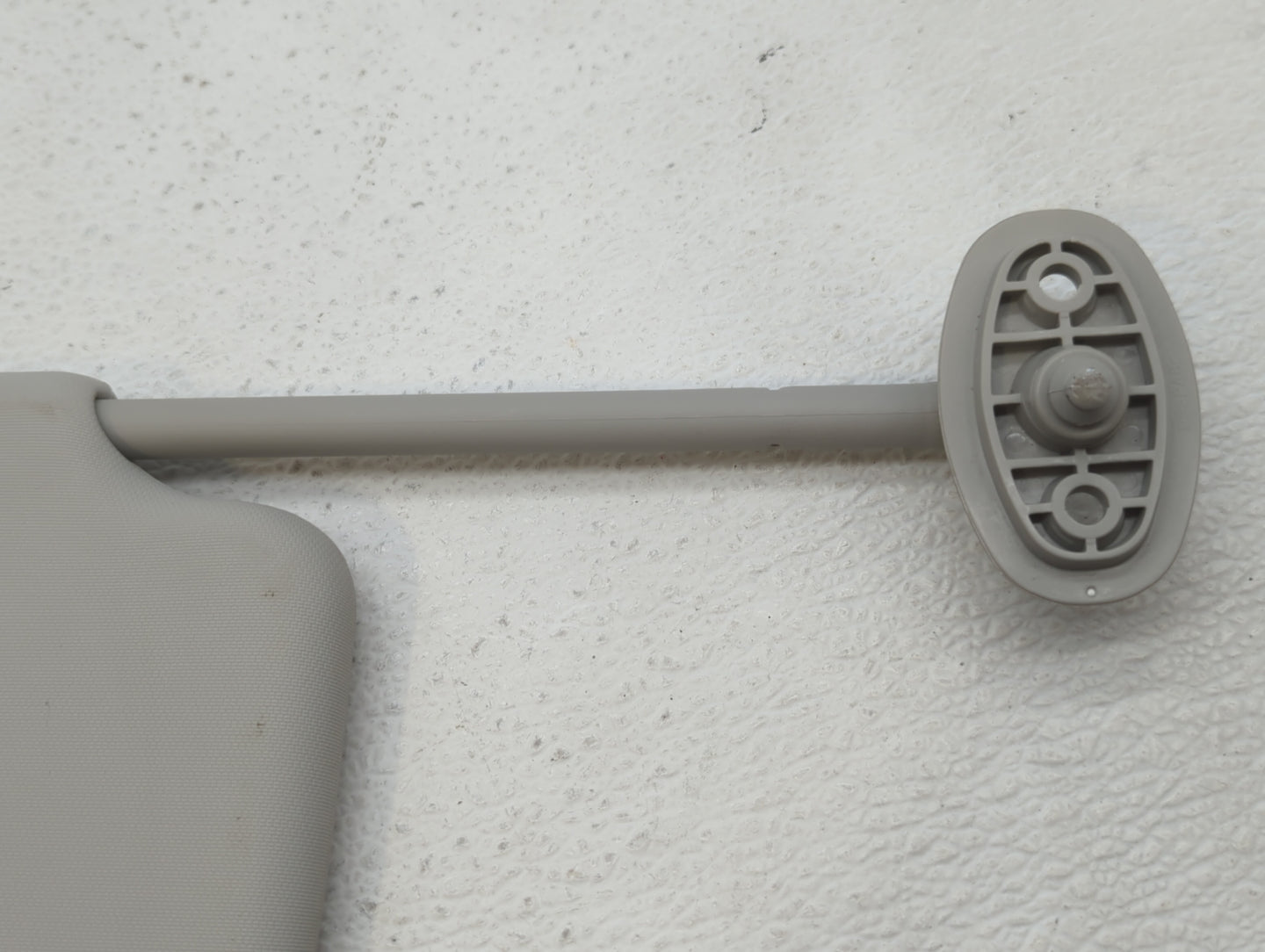 2014-2019 Kia Soul Sun Visor Shade Replacement Driver Left Mirror Fits Fits 2014 2015 2016 2017 2018 2019 OEM Used Auto Part