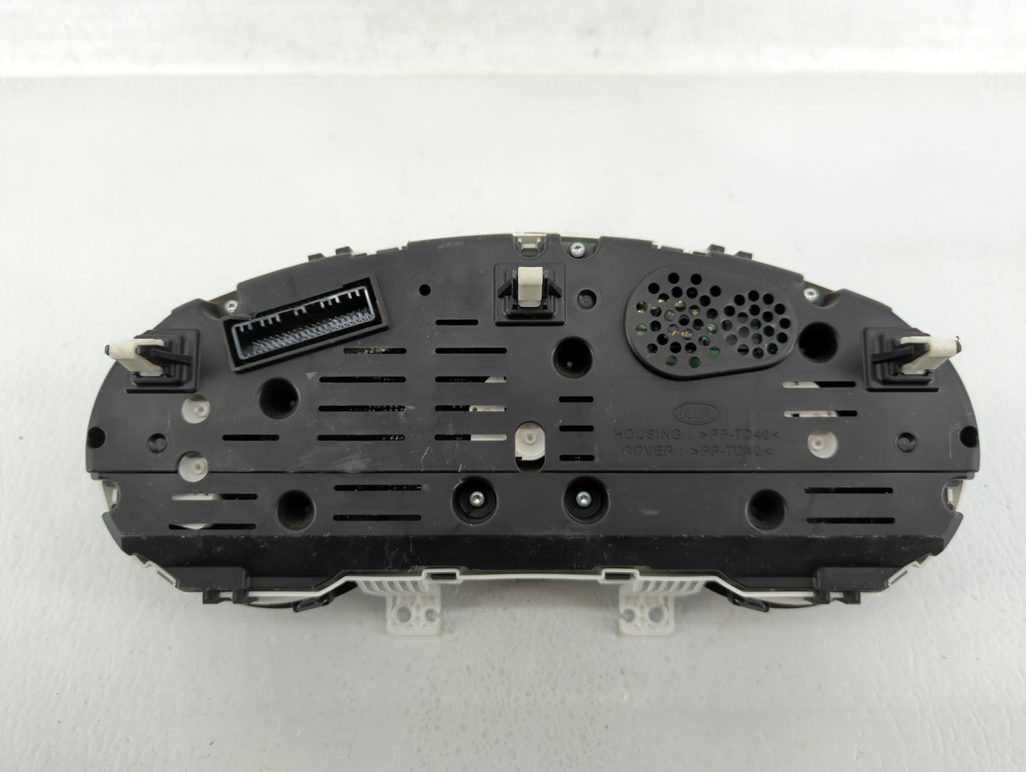 2014-2015 Kia Soul Instrument Cluster Speedometer Gauges P/N:94006-B2510 94006-B2520 Fits Fits 2014 2015 OEM Used Auto Parts
