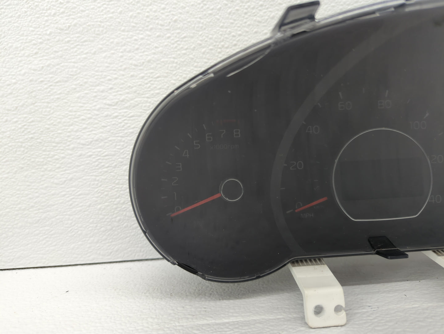 2014-2015 Kia Soul Instrument Cluster Speedometer Gauges P/N:94006-B2510 94006-B2520 Fits Fits 2014 2015 OEM Used Auto Parts