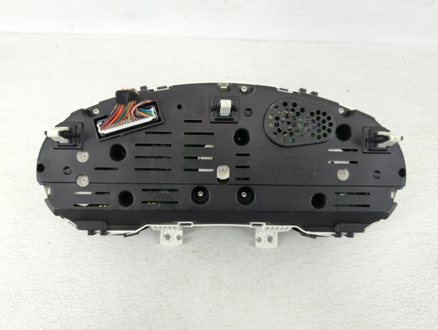 2014-2015 Kia Soul Instrument Cluster Speedometer Gauges P/N:15A24-00165 94006-B2540 Fits Fits 2014 2015 OEM Used Auto Parts