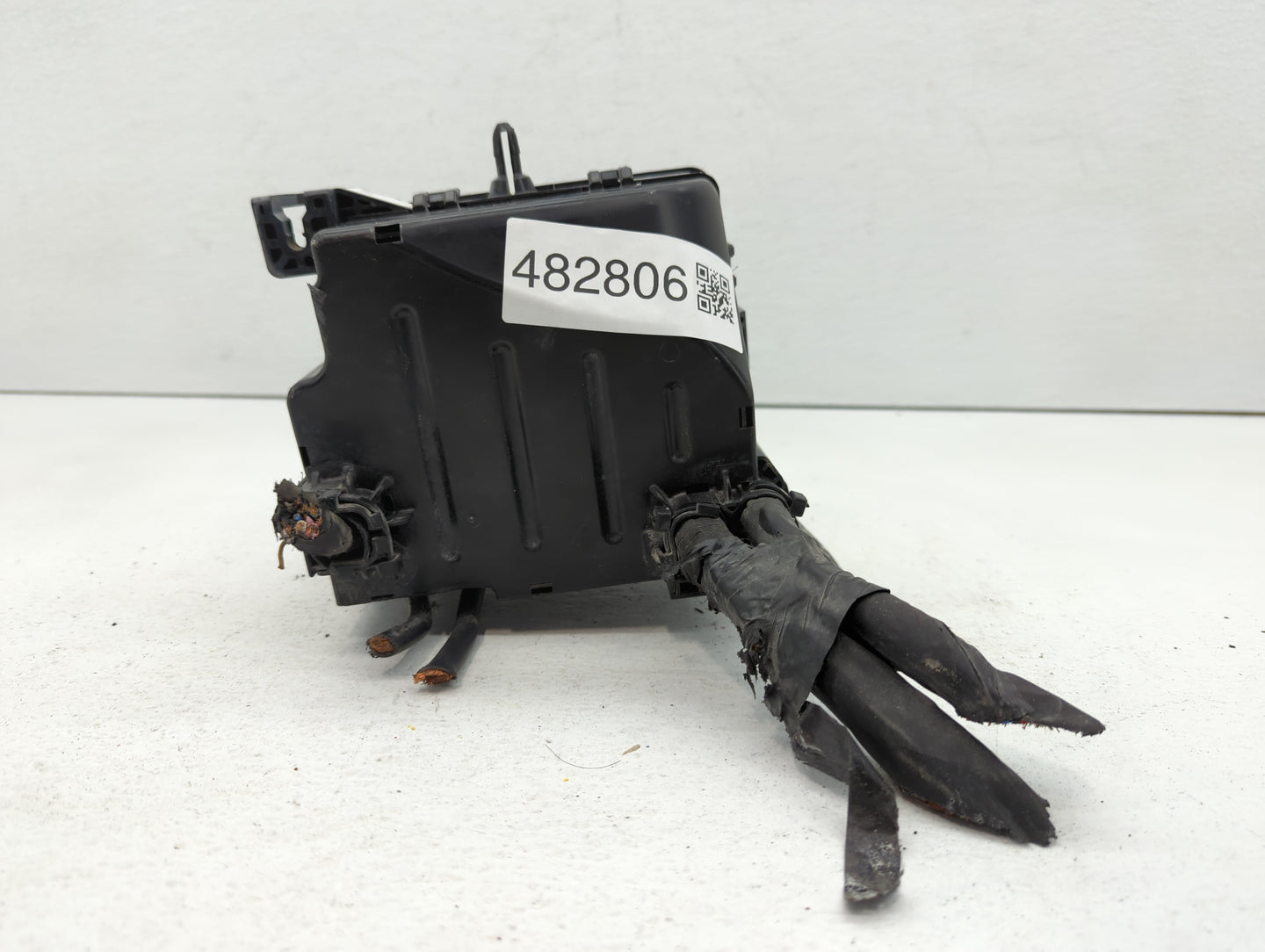 2014 Kia Soul Fusebox Fuse Box Panel Relay Module P/N:91950-B2050 Fits OEM Used Auto Parts - Oemusedautoparts1.com