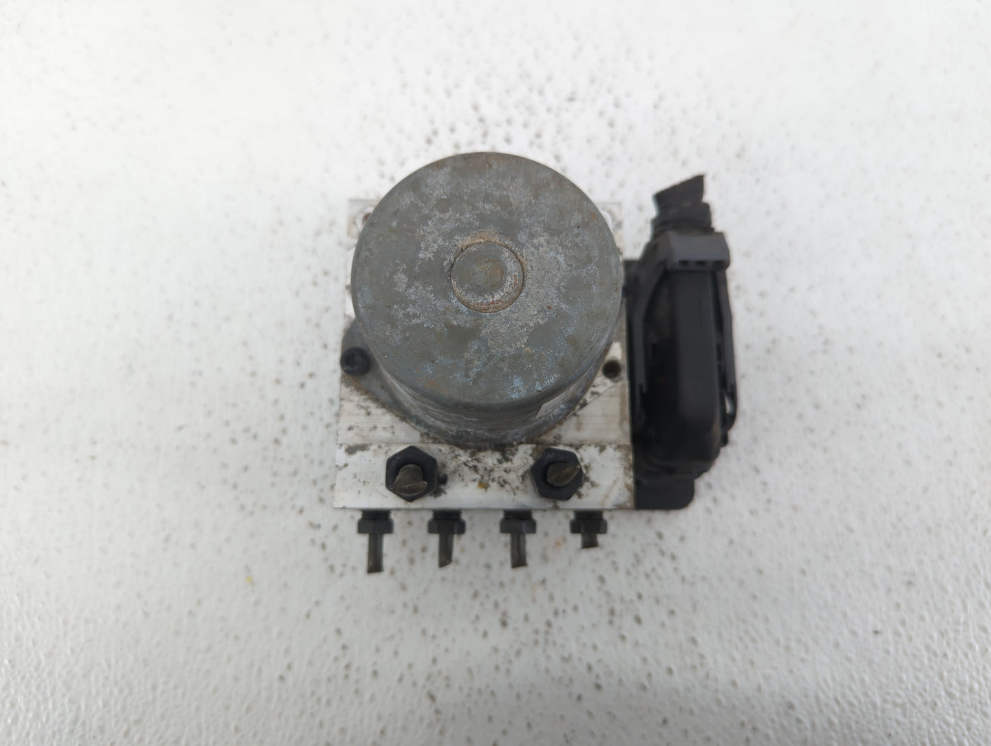 2014-2015 Kia Soul ABS Pump Control Module Replacement P/N:B2589-20520 58920-B2506 Fits Fits 2014 2015 OEM Used Auto Parts -