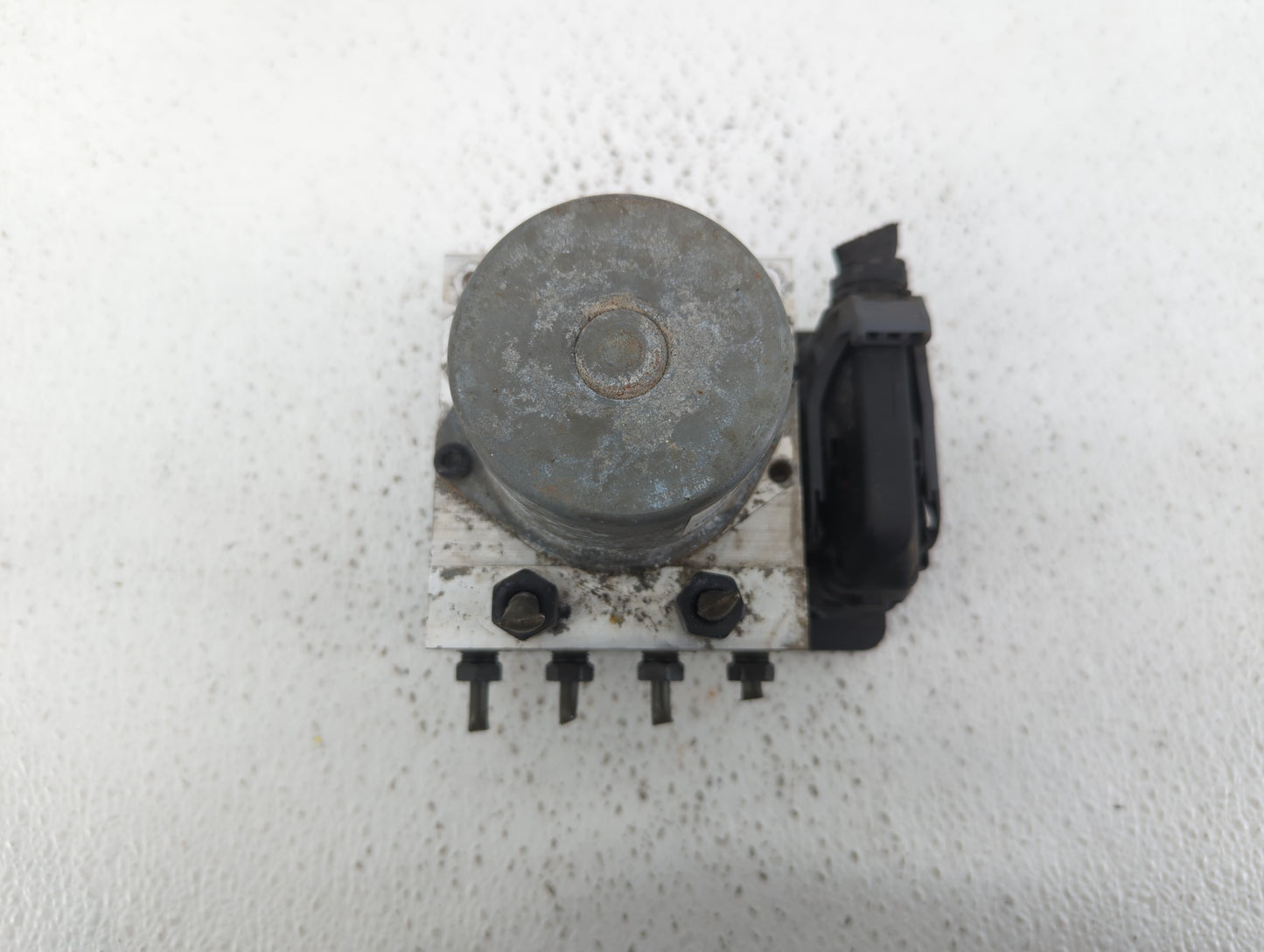 2014-2015 Kia Soul ABS Pump Control Module Replacement P/N:B2589-20520 58920-B2506 Fits Fits 2014 2015 OEM Used Auto Parts -