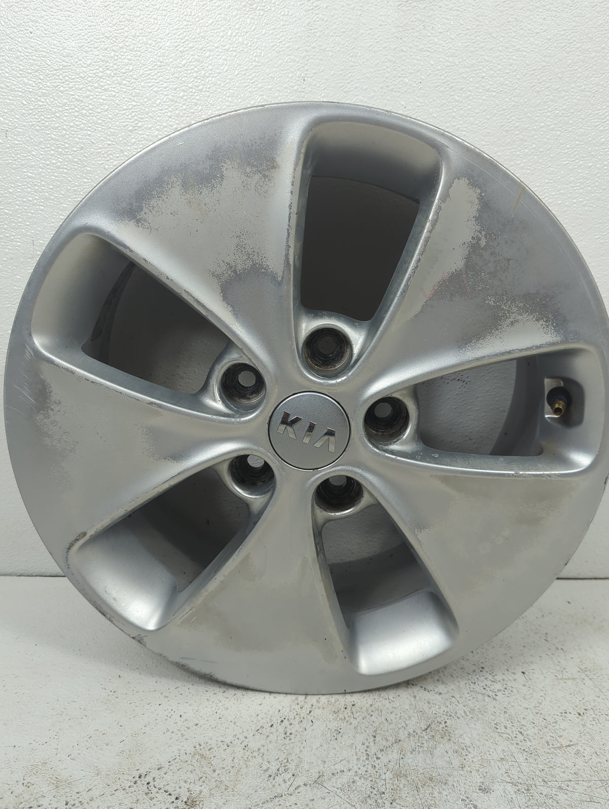 2014 Kia Soul Oem Wheel Rim 5041533 - Oemusedautoparts1.com
