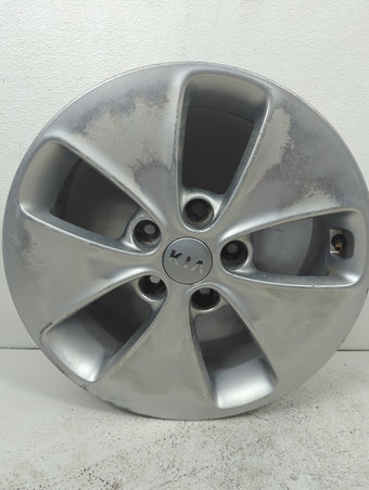 compare product 2014 Kia Soul Oem Wheel Rim 5041533