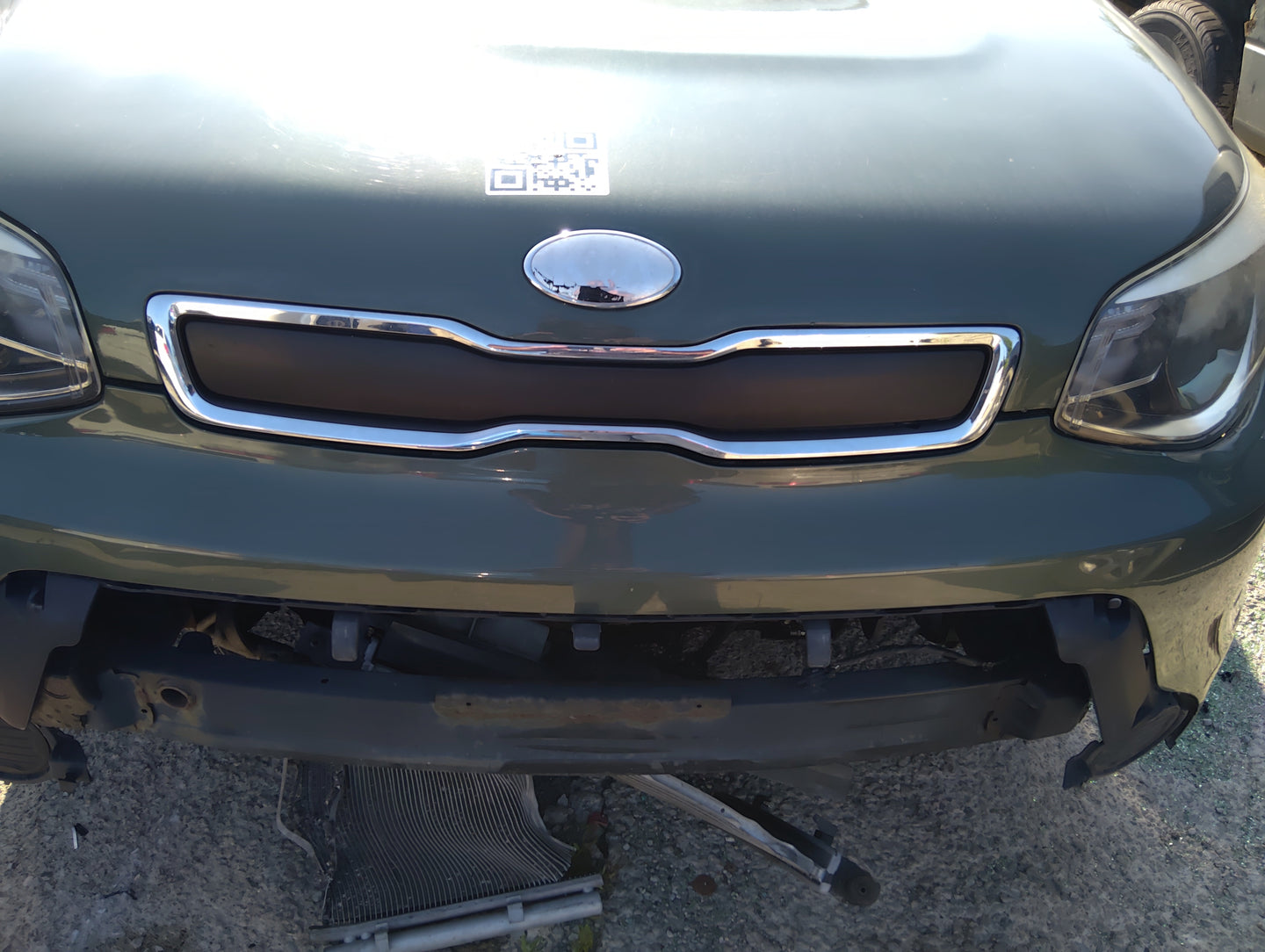 2014 Kia Soul Front Grille Bumper Not Included - Oemusedautoparts1.com