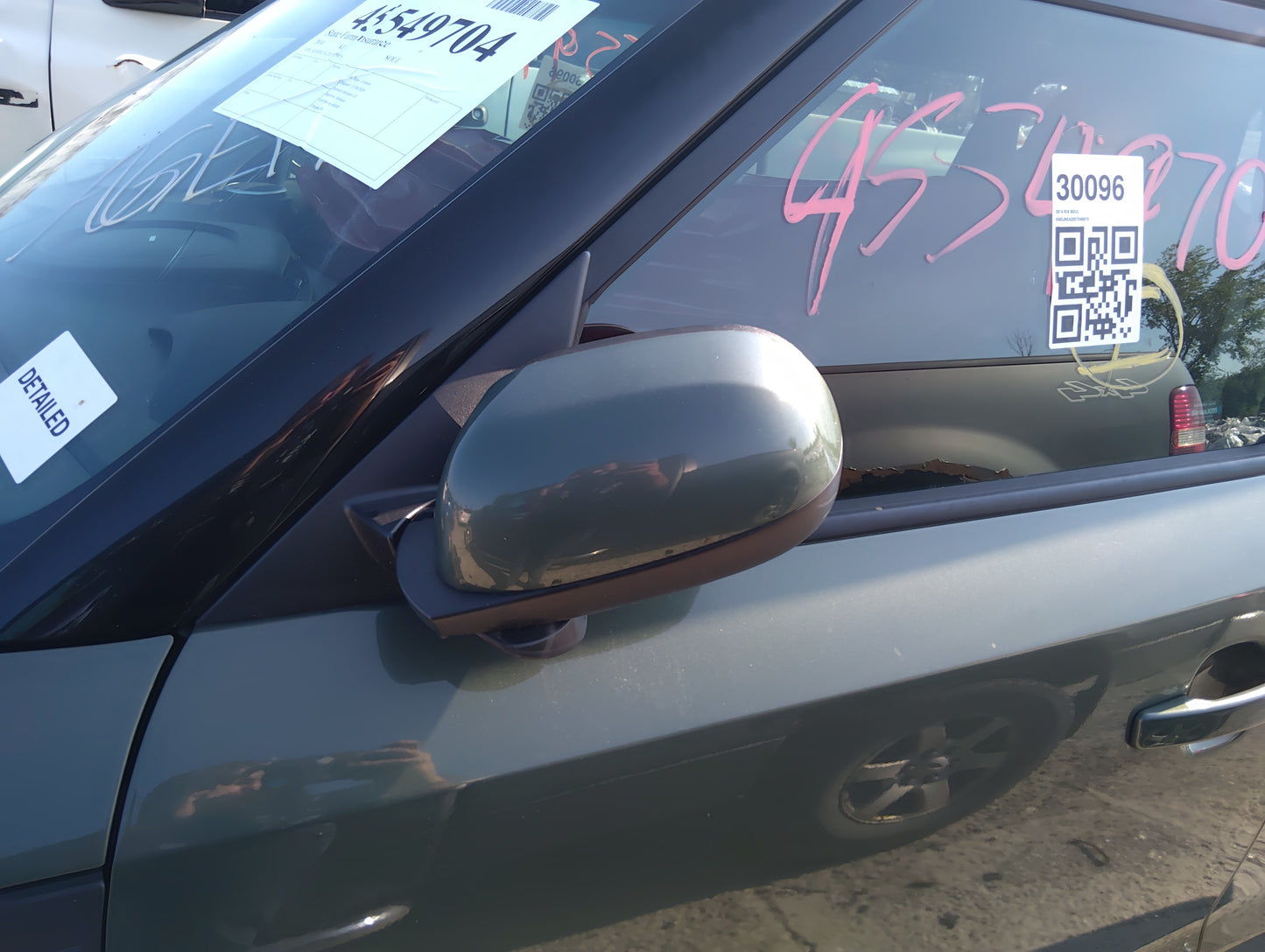 2014-2019 Kia Soul Driver Side View Mirror - Left Door Mirror OEM Used - Oemusedautoparts1.com