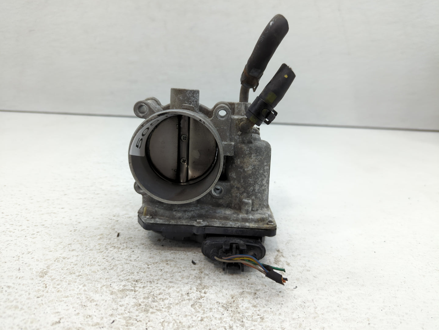 2014-2019 Kia Soul Throttle Body P/N:35100-2E000 Fits Fits 2011 2012 2013 2014 2015 2016 2017 2018 2019 2020 2021 OEM Used A
