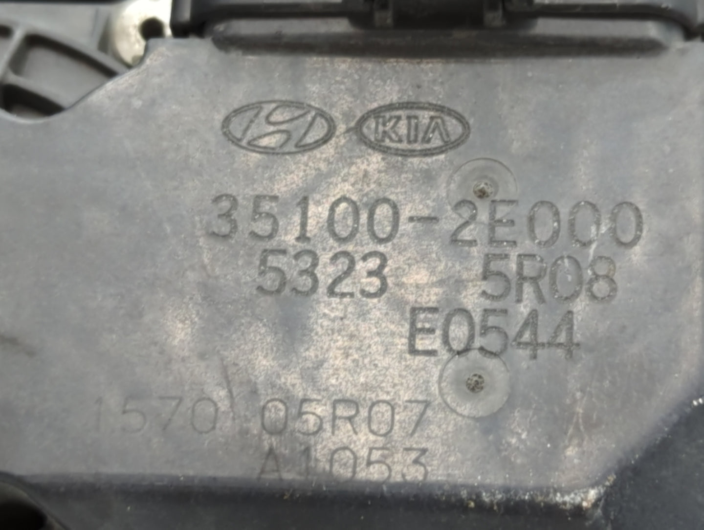 2014-2019 Kia Soul Throttle Body P/N:35100-2E000 Fits Fits 2011 2012 2013 2014 2015 2016 2017 2018 2019 2020 2021 OEM Used A
