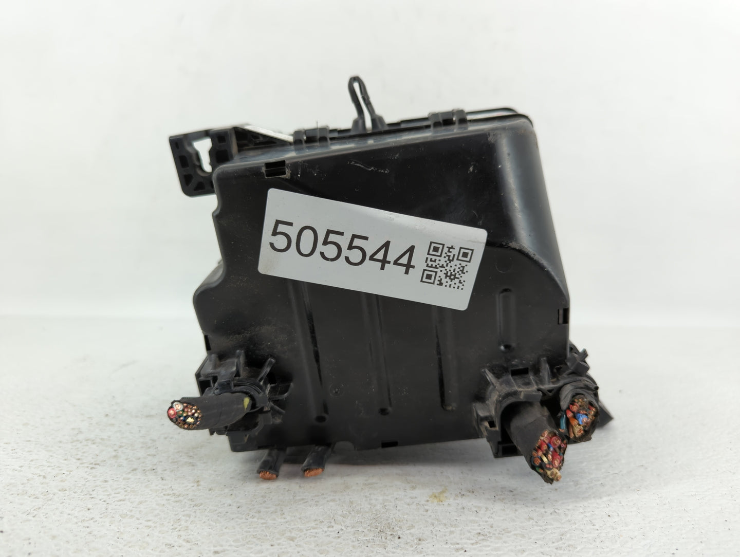 2014 Kia Soul Fusebox Fuse Box Panel Relay Module P/N:91950-B2050 Fits OEM Used Auto Parts - Oemusedautoparts1.com