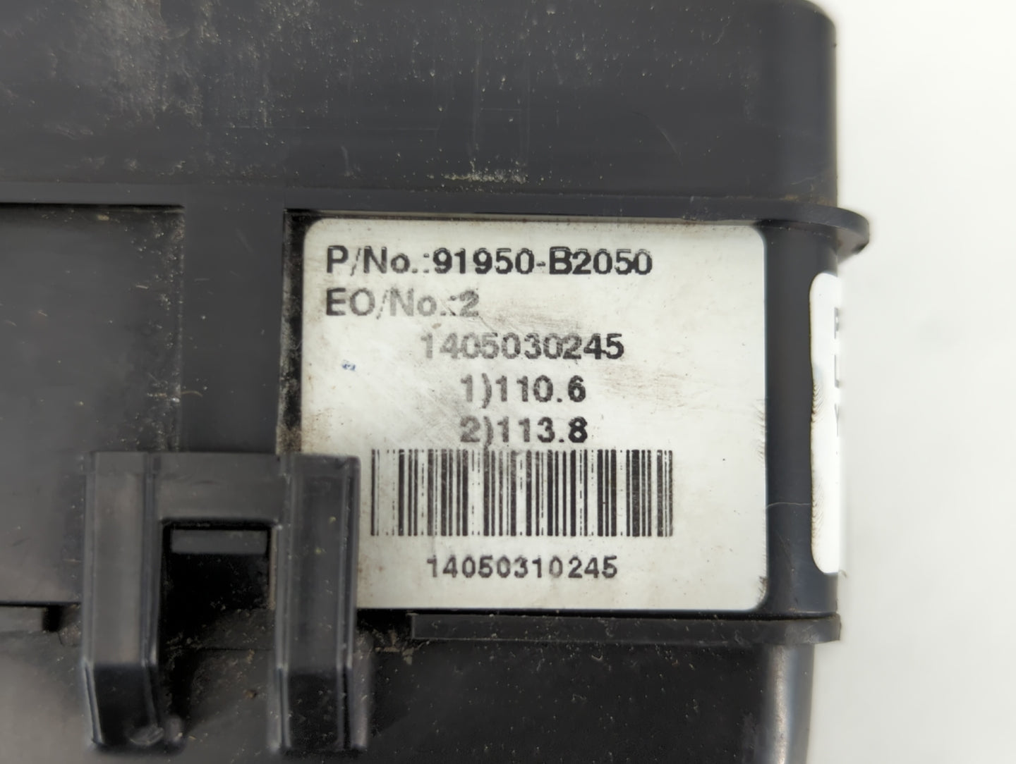 2014 Kia Soul Fusebox Fuse Box Panel Relay Module P/N:91950-B2050 Fits OEM Used Auto Parts - Oemusedautoparts1.com