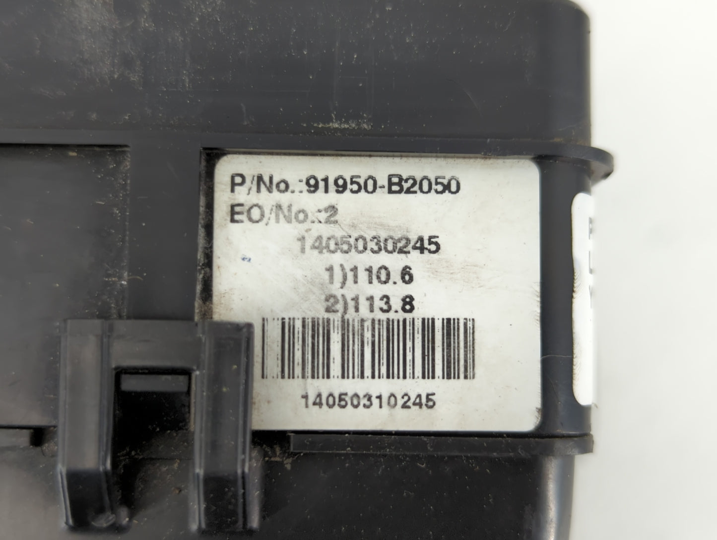 2014 Kia Soul Fusebox Fuse Box Panel Relay Module P/N:91950-B2050 Fits OEM Used Auto Parts - Oemusedautoparts1.com