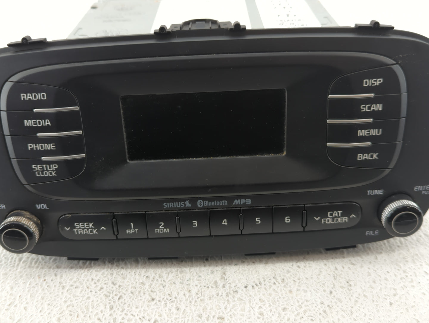 2014-2016 Kia Soul Am Fm Cd Player Radio Receiver - Oemusedautoparts1.com