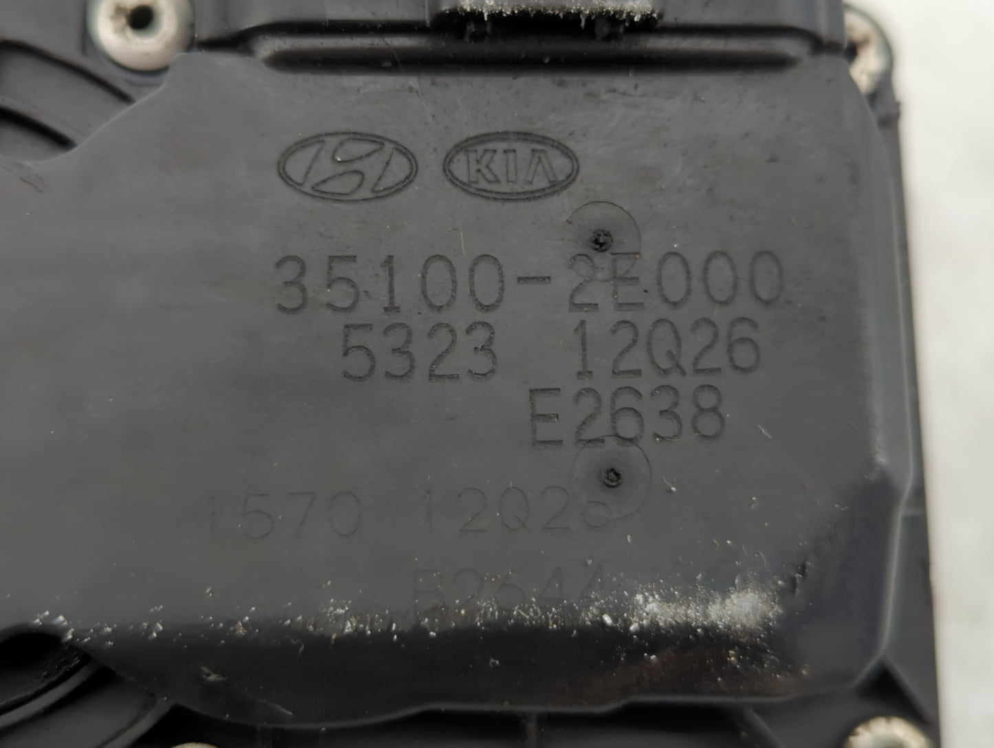 2014-2019 Kia Soul Throttle Body P/N:35100-2E000 Fits Fits 2011 2012 2013 2014 2015 2016 2017 2018 2019 2020 2021 OEM Used A