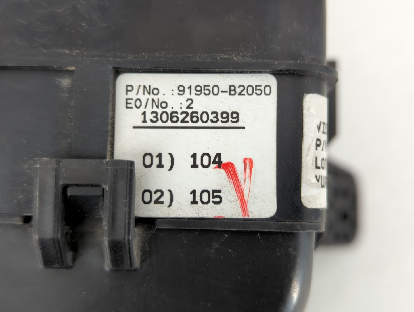 2014 Kia Soul Fusebox Fuse Box Panel Relay Module P/N:91950-B2050 Fits OEM Used Auto Parts - Oemusedautoparts1.com