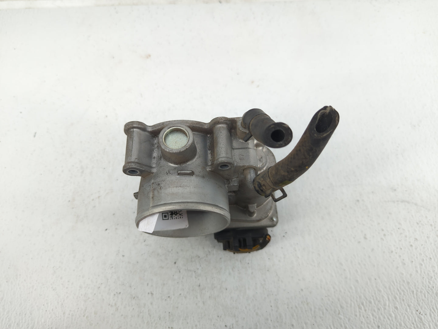 2014-2019 Kia Soul Throttle Body P/N:35100-2E000 Fits Fits 2011 2012 2013 2014 2015 2016 2017 2018 2019 2020 2021 OEM Used A