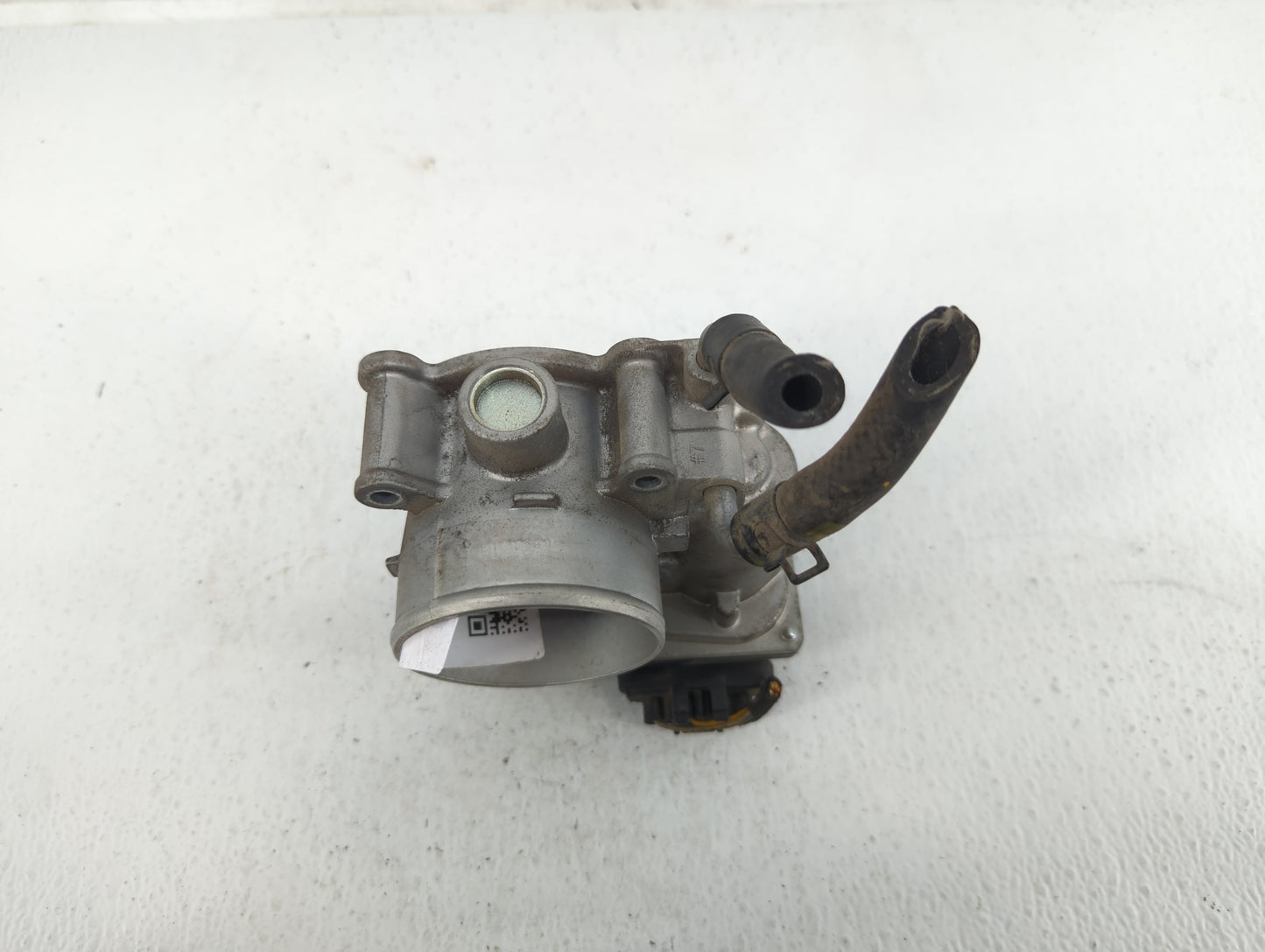 2014-2019 Kia Soul Throttle Body P/N:35100-2E000 Fits Fits 2011 2012 2013 2014 2015 2016 2017 2018 2019 2020 2021 OEM Used A