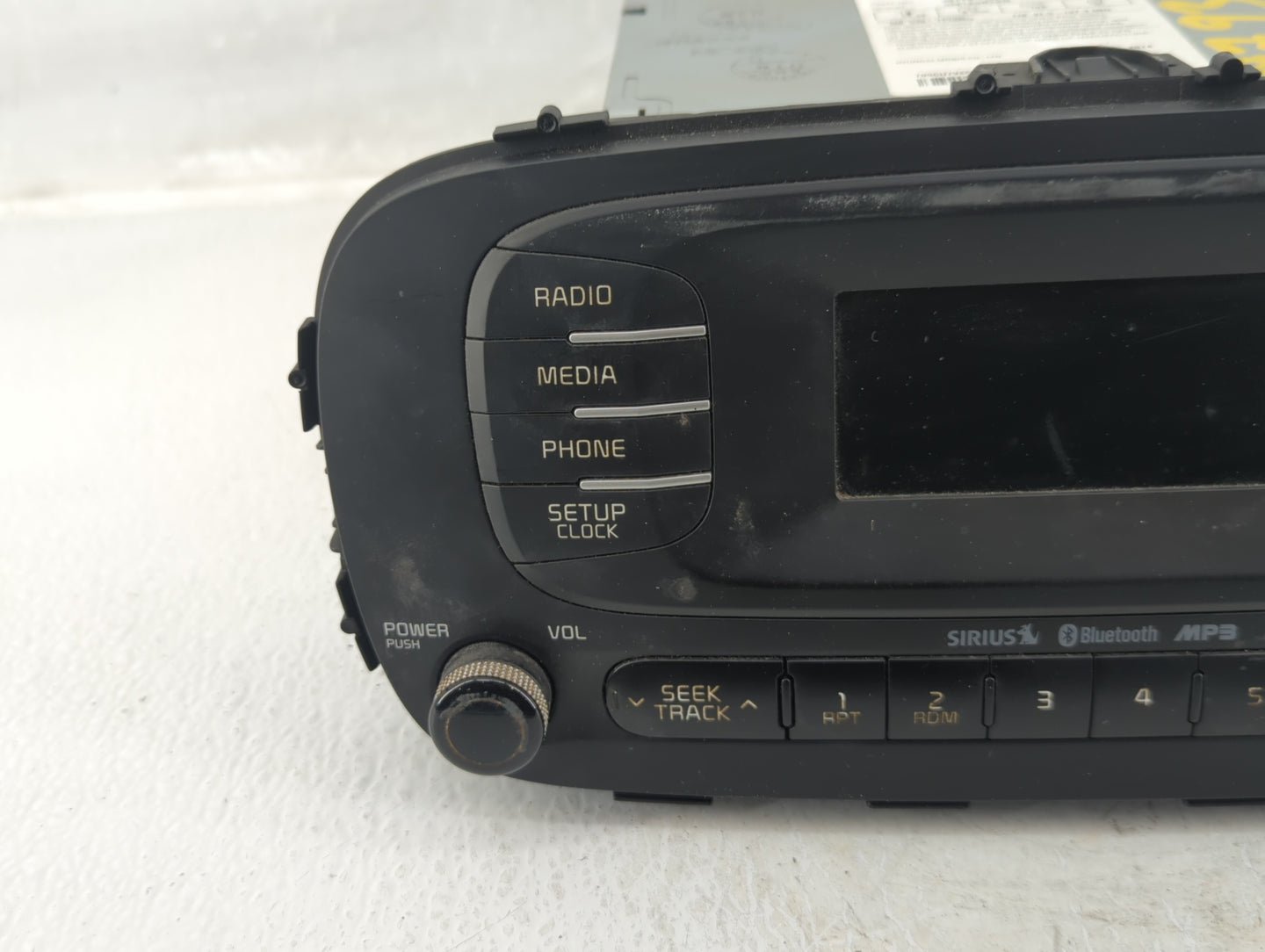 2014-2016 Kia Soul Radio AM FM Cd Player Receiver Replacement P/N:96170-B2090CA Fits Fits 2014 2015 2016 OEM Used Auto Parts