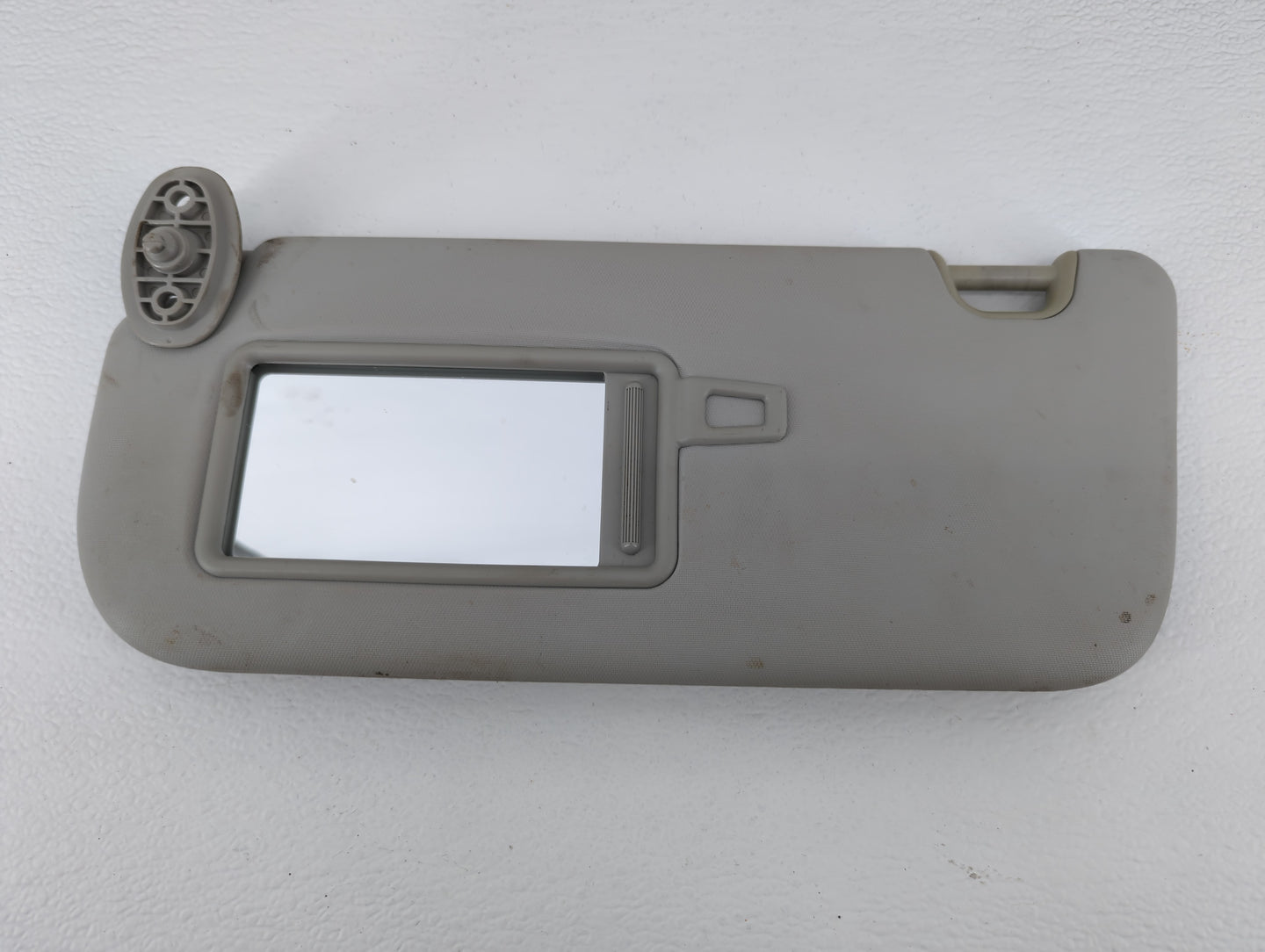 2014-2019 Kia Soul Sun Visor Shade Replacement Driver Left Mirror Fits Fits 2014 2015 2016 2017 2018 2019 OEM Used Auto Part