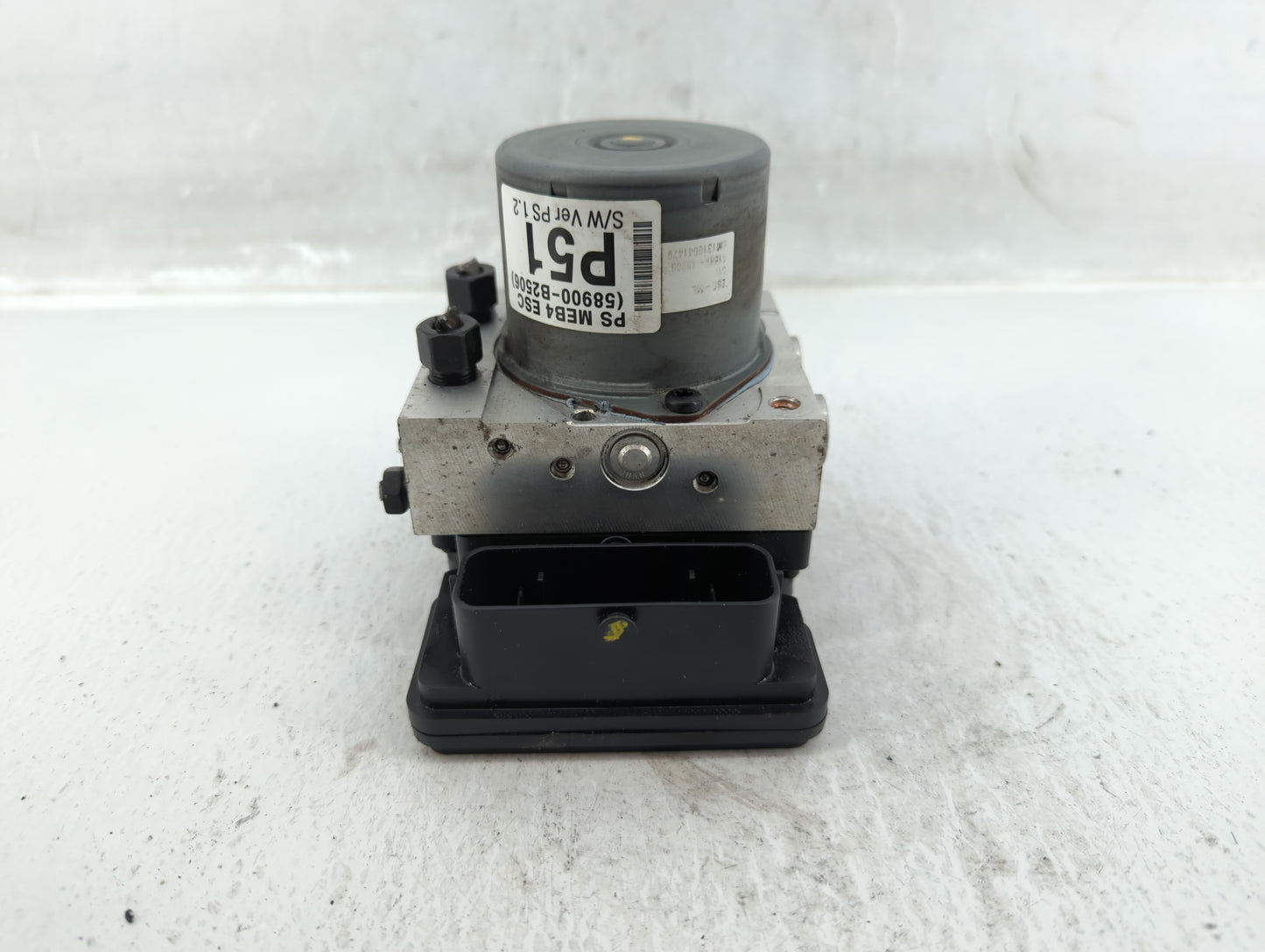 2014-2015 Kia Soul ABS Pump Control Module Replacement P/N:58900-B2506 Fits Fits 2014 2015 OEM Used Auto Parts - Oemusedauto