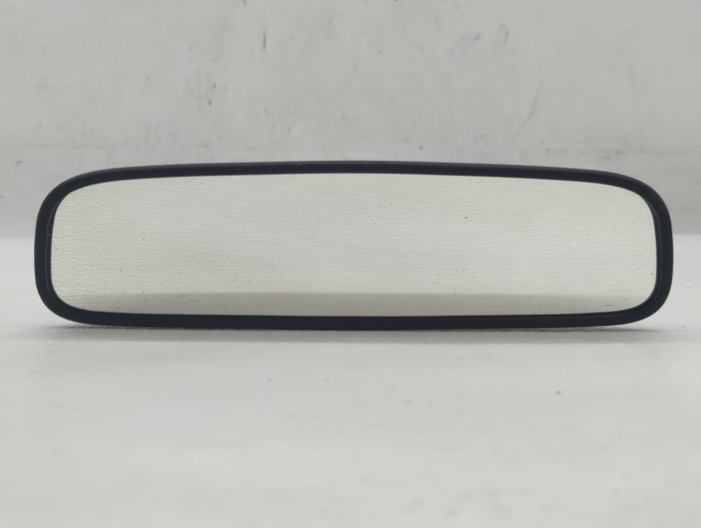 2010-2021 Kia Soul Interior Rear View Mirror Replacement OEM P/N:E4012143 Fits OEM Used Auto Parts - Oemusedautoparts1.com