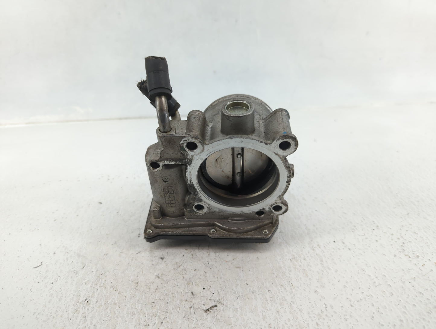 2014-2019 Kia Soul Throttle Body P/N:35100-2E000 Fits Fits 2011 2012 2013 2014 2015 2016 2017 2018 2019 2020 2021 OEM Used A