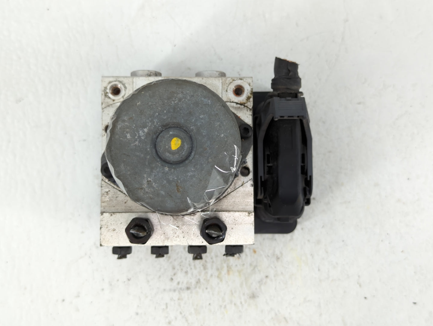 2014-2015 Kia Soul ABS Pump Control Module Replacement P/N:B2589-20520 58900-B2506 Fits Fits 2014 2015 OEM Used Auto Parts -