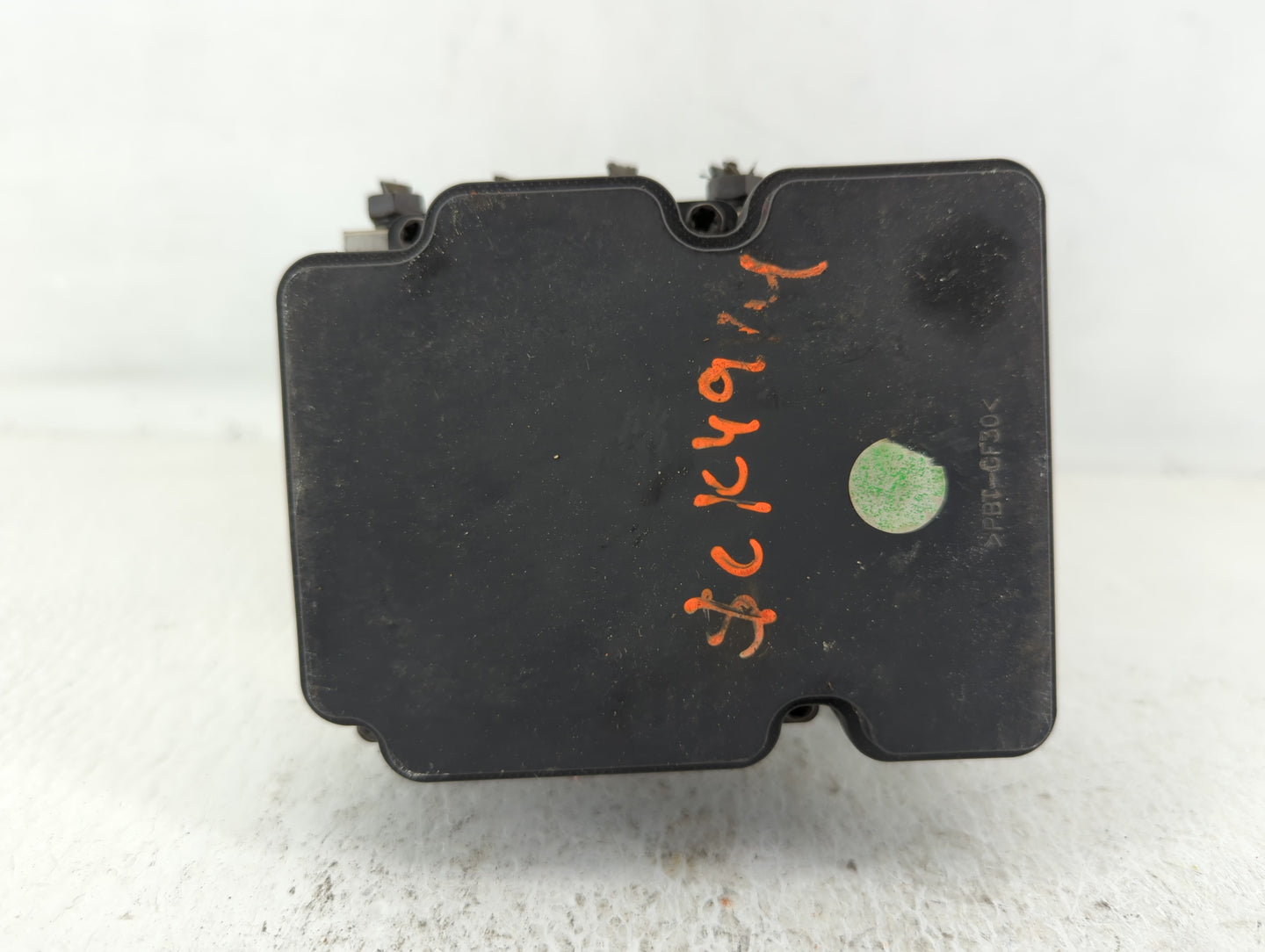 2014-2015 Kia Soul ABS Pump Control Module Replacement P/N:B2589-20520 58900-B2506 Fits Fits 2014 2015 OEM Used Auto Parts -