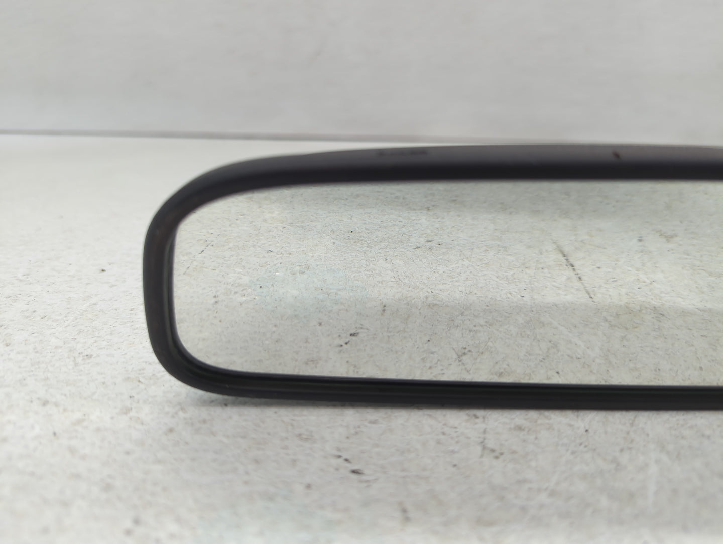 2010-2021 Kia Soul Interior Rear View Mirror Replacement OEM P/N:E4012143 Fits OEM Used Auto Parts - Oemusedautoparts1.com