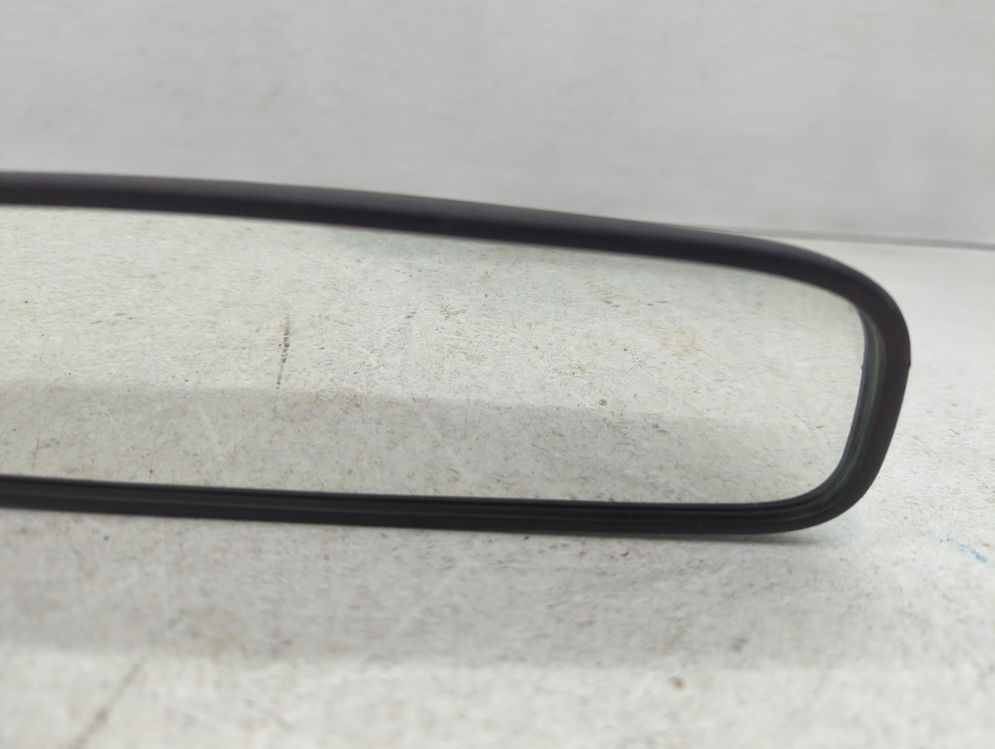 2010-2021 Kia Soul Interior Rear View Mirror Replacement OEM P/N:E4012143 Fits OEM Used Auto Parts - Oemusedautoparts1.com