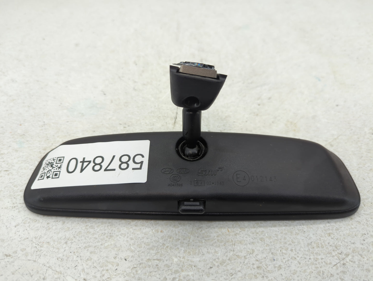 2010-2021 Kia Soul Interior Rear View Mirror Replacement OEM P/N:E4012143 Fits OEM Used Auto Parts - Oemusedautoparts1.com