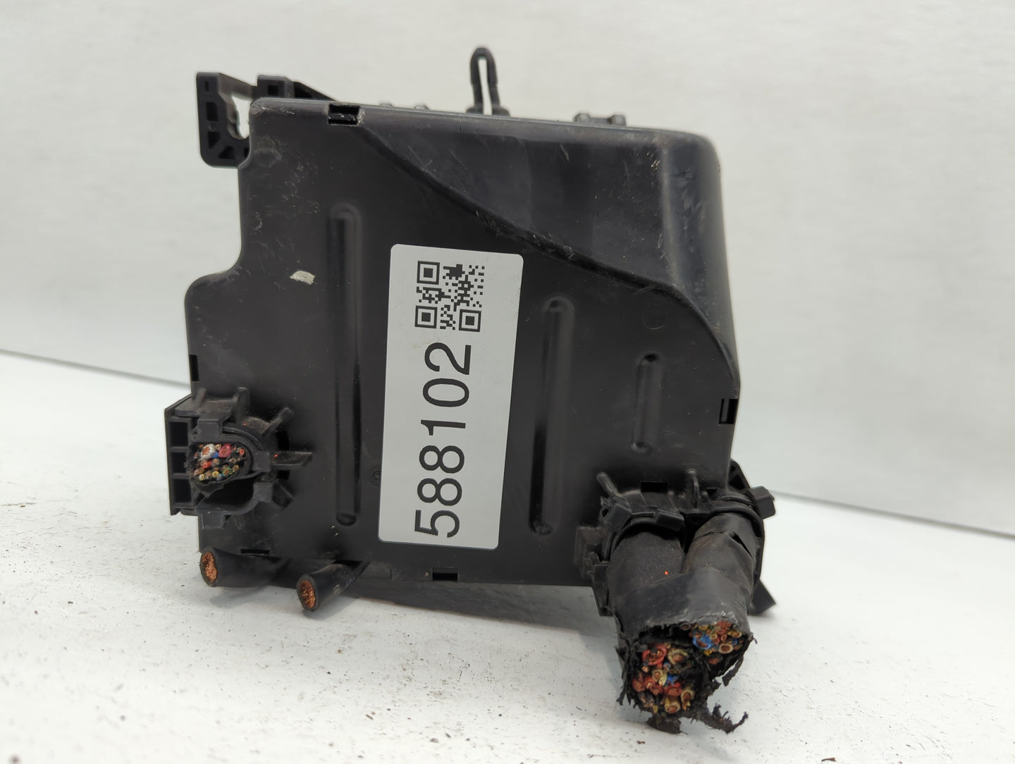 2014 Kia Soul Fusebox Fuse Box Panel Relay Module P/N:91419B2500 91950-B2050 Fits OEM Used Auto Parts - Oemusedautoparts1.co